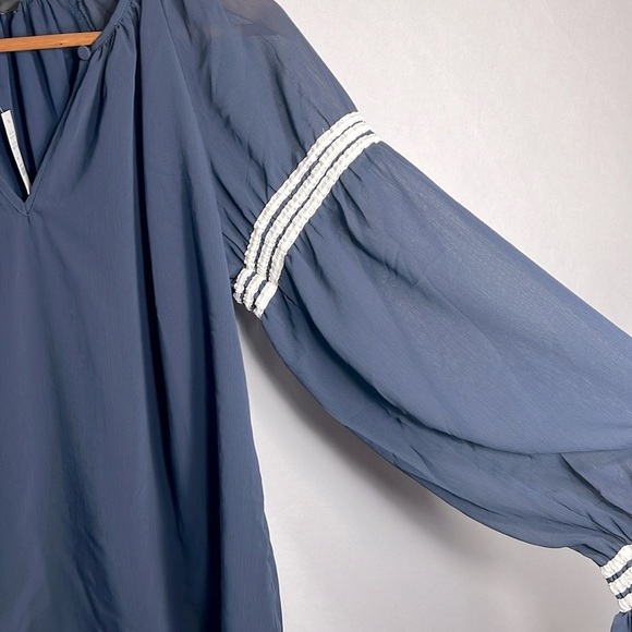 J. Crew Flutter Cuff Chiffon Peasant Top size S NWT - Picture 4 of 7